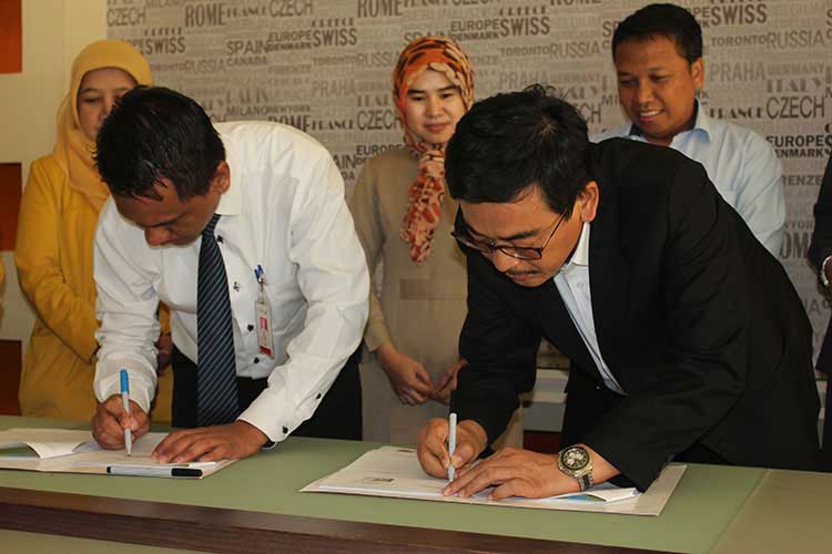 Petrogas – Bank Jatim Syariah Lakukan Kerjasama