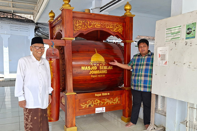 CSR Bedug untuk Masjid Seblak Jombang